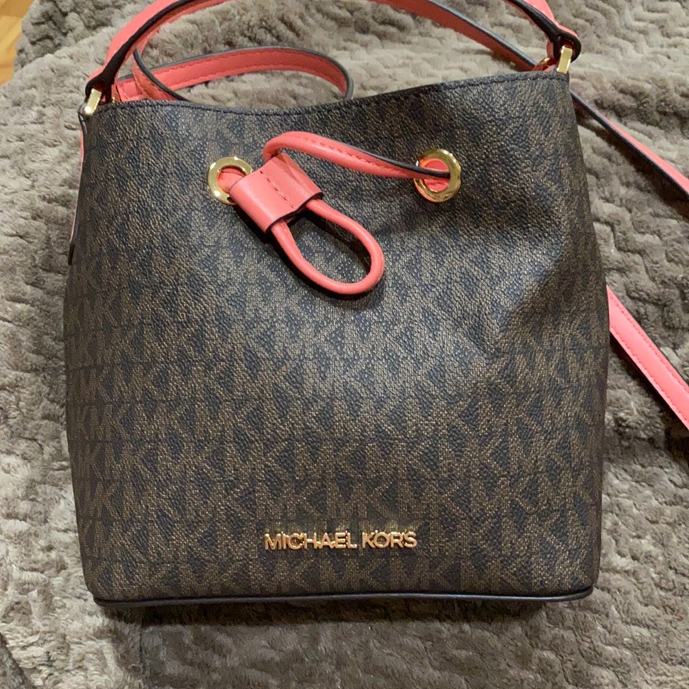 Michael Kors purse